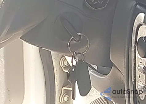 2002 Ford Taurus Ses z USA, uszkodzony, nr VIN 1FAFP55U52A164488